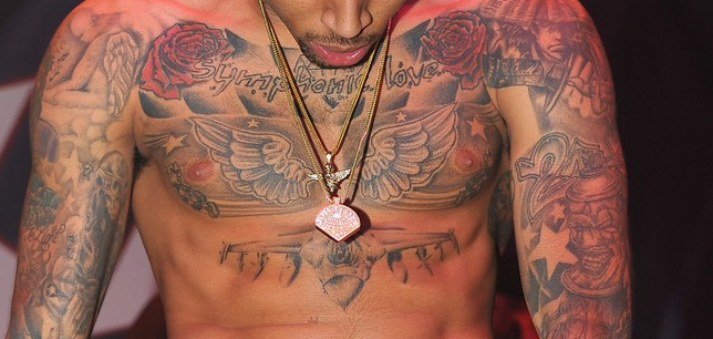 Check Out Chris Brown's New Neck Tattoo