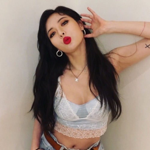 triple h hyuna