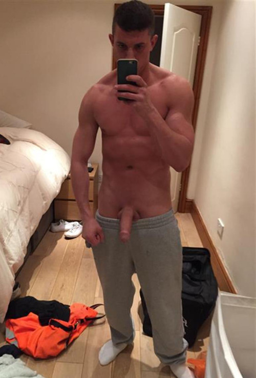 SO HOT!KSU-Frat Guy: Over 74,000 followers and 52,000 posts.Follow me at: ksufraternitybrother.tumblr.com.