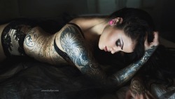 we-require-more-tatooed-girls:  More @ http://we-require-more-tatooed-girls.tumblr.com