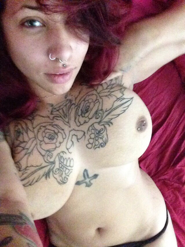 Tarra Edmunds Tits