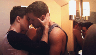 ukboy27:  The slow embrace of the one who owns your heart