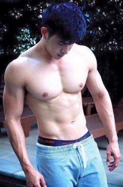 Viva!Asian hunks!