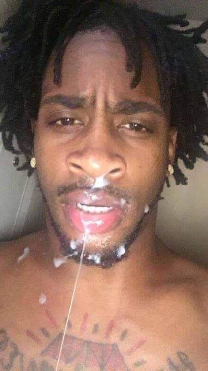 akimsniff:  akimsniff:  #EXCLUSIVE❗❗💦🍆 Chicago Rapper “Lil Bit” #Facials #PrettyNigga FOLLOW HIM:  SNAPCHAT: @iget_wetasl FACEBOOK: Cologne Maserati TUMBLR: @nhewet2https://soundcloud.com/gottasmallthickframe/lil-bit-close-to-you-remix 