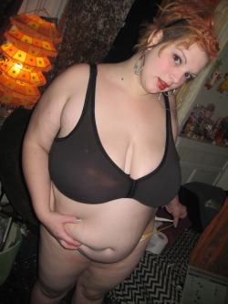 Chubby-Mommy-Sex:  Do You Guys Like My New Picture? Wanna Meet Me? Click Here