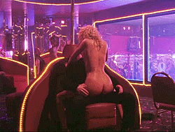  Elizabeth Berkley - nude in ‘Showgirls’ (1995) 