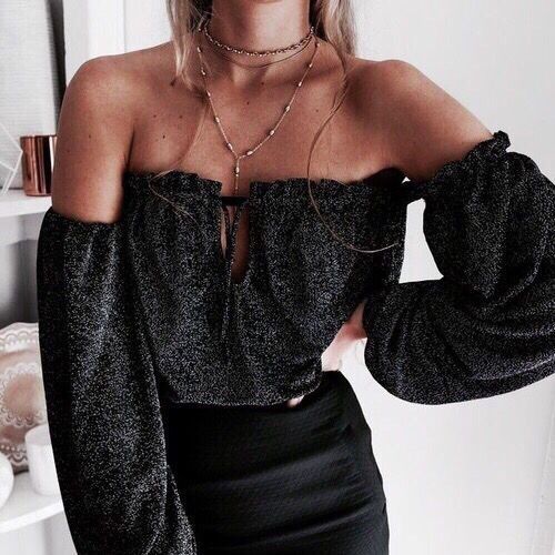 Solid Off Shoulder Crop Top / Shop here &gt;&gt; 