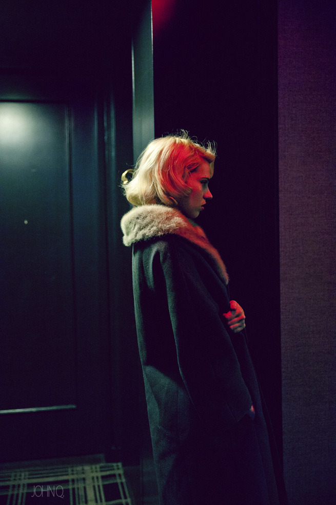 yumemag:  Miss Jennette photographed by John Q:45. 
