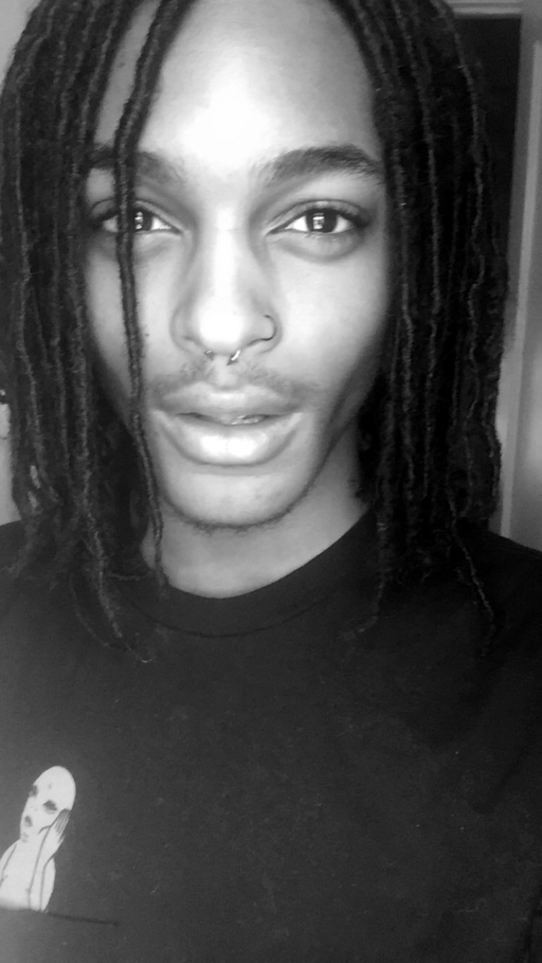 sickteenageminds:  just some selfies i took this morning due to great lighting
