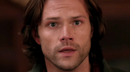 shirtlesssammy:  Look at his face.