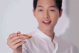 yoo-sijin: Song Joong Ki Making of Dongwon Tuna CF