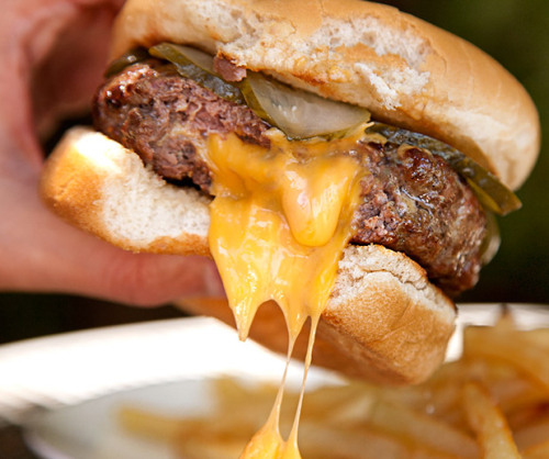 burgerlords:  broeats::Oh my goodness. Oh my damn. Get the recipe