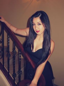 yummmyasians:  Ana N. http://rottonstrawberries.tumblr.com/