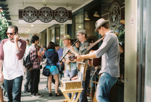 gllacius:live by ` ppimm ` on Flickr.