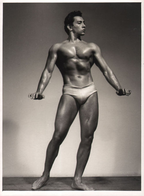 Joao Baptista photographed in 1950 by Arax Studio.