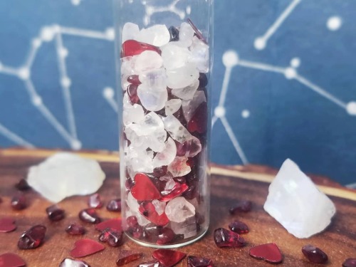 foxstonejewelry:Bottle with garnet chips, heart confetti, &amp; rainbow moonstone chips ❤️ avail