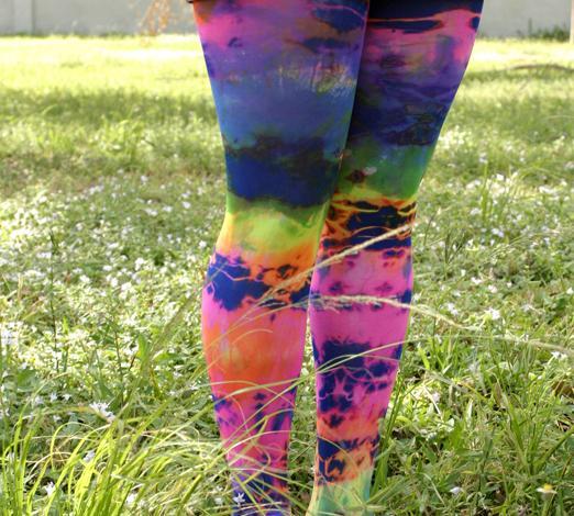 fuckyeahchubbyfashion:  We Love Colors Inc. — accommodates up to 375 lbs of gloriousness