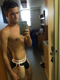 teen-gay-boy.tumblr.com post 145325857767