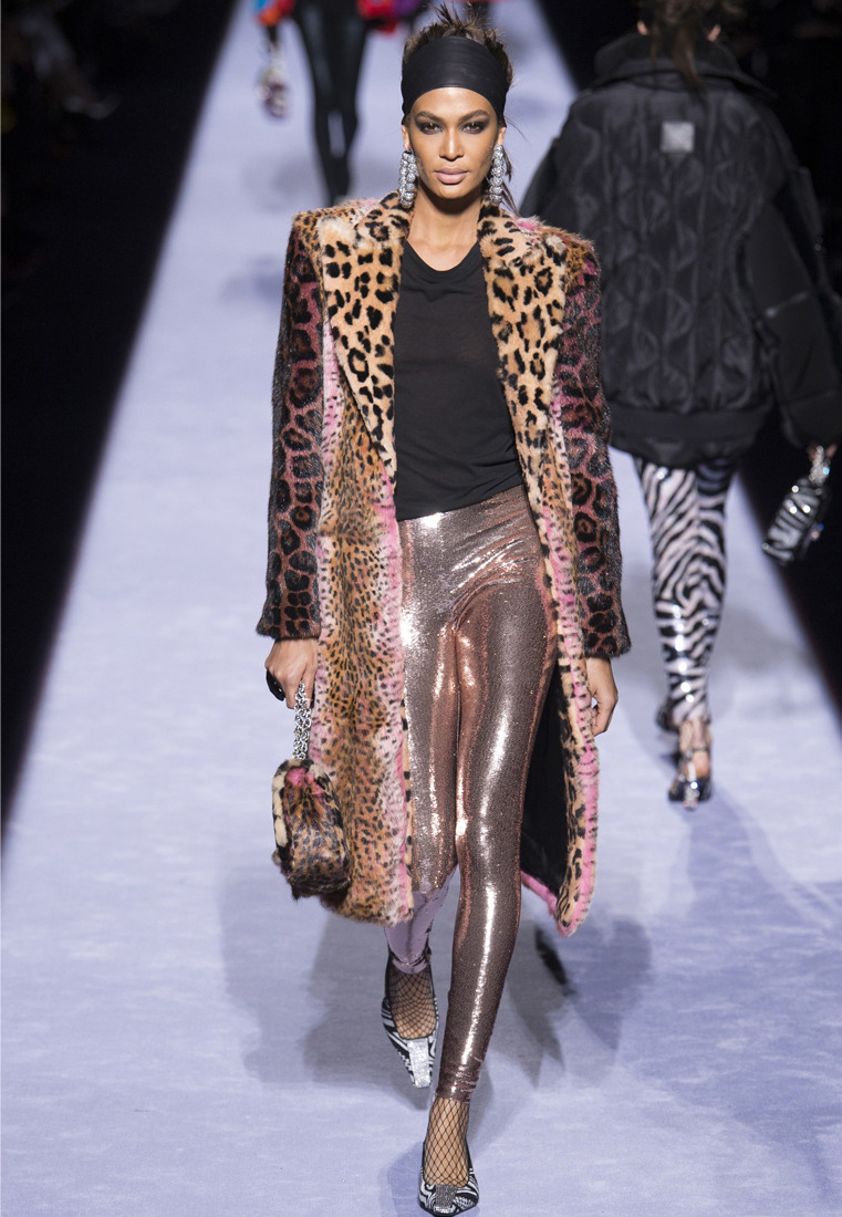 Spotted coat and jacket print trend: WILD Leopard,...