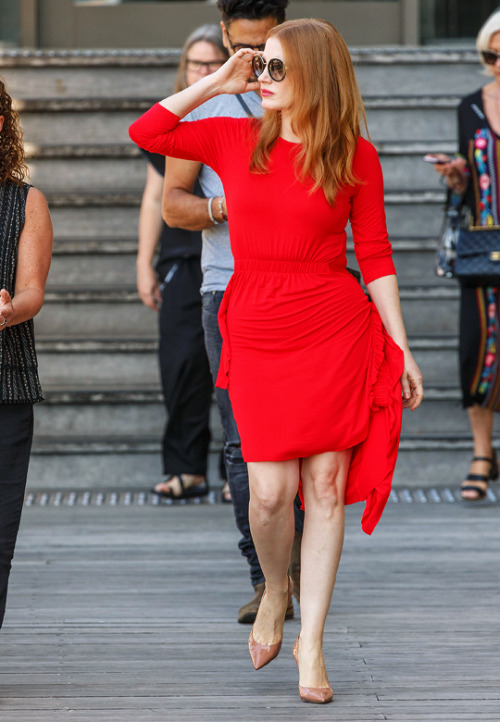 jimmy-stewart:Jessica Chastain attending the ‘Molly’s Game’ photocall in Sydney, January 2018.