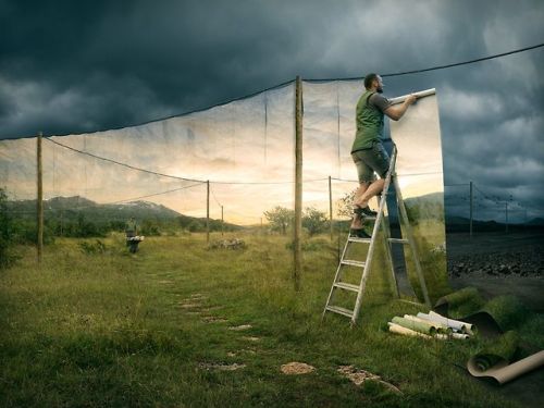 wetheurban:  ART: Mind-Bending Photo Manipulations by Erik Johansson Well damn. There’s Photoshop experts and then there’s this guy. Swedish photographer Erik Johansson creates realistic photos of impossible scenes — capturing ideas, not moments.