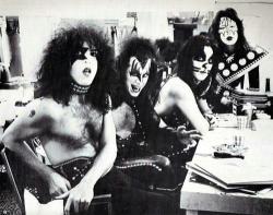 freaky4gnr:  KISS