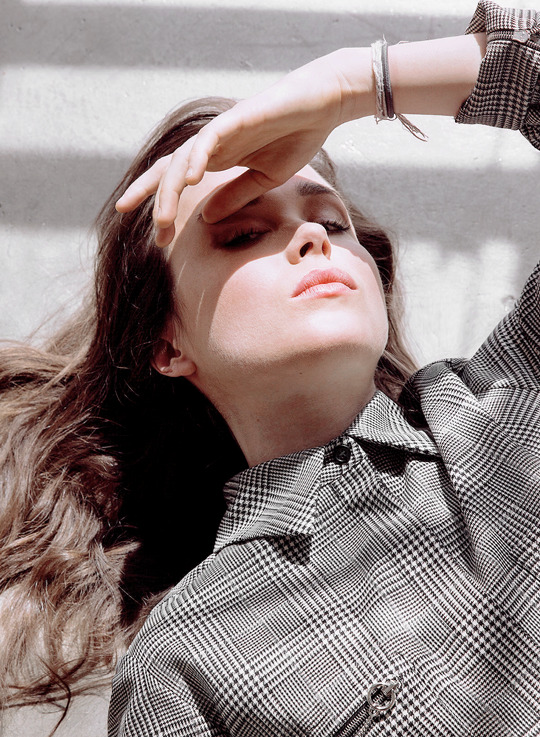 kitpryde:  I don’t know why people are so reluctant to say they’re FEMINISTS.