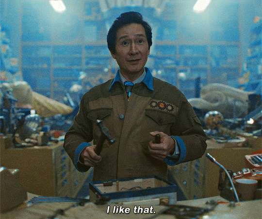 282d8041b41885d62bce884d3b814811898109c7.gifv