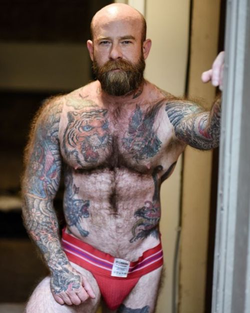 jackdixonxx: Photo: @theotterspot #gayshit #furforsale  . . . #bearded #gaybulge #hairygay #hairy #g