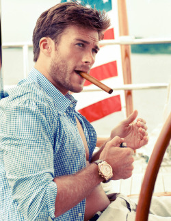 molly-cyrus:  Clint Eastwood’s son Scott Eastwood       