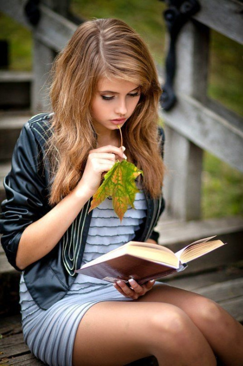 beautiful-x-women:  More beautiful women here