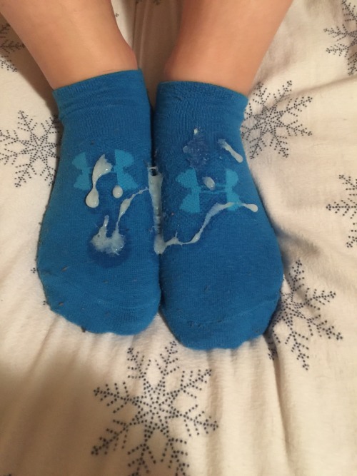 smell-her-socks: mysexygfsocks: Another cumshot on her socks Yesss!