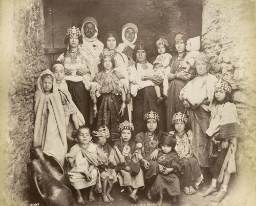 sisterwolf:  Famille Kabyle