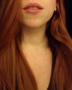 aureliarte:  Right before bed phone selfies