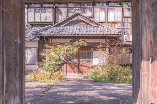 When real Japan look like an anime scenery, nostalgic shots by Akine Coco (they have a book if you w