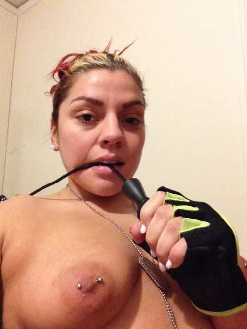 bellako321:  ultralazaro:  Edleen - Ponce, PR  Coño q rika esta