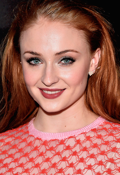 samuelclaaflins:    Sophie Turner attends Entertainment Weekly’s celebration honoring