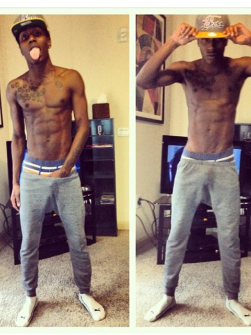 teenharddick:  m-jcob54:  Dammm this chocolate ass nigga sexy AF I’d eat that ass till the break of dawn until he scream n pure pleasure!!!!!!            http://teenharddick.tumblr.com/ 