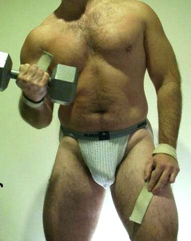 fuckyeahdaddies:  Loads of Daddies at Fuck Yeah Daddies. Click Here to Follow Fuck