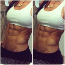 fitnesspictures:  http://fitnesspictures.tumblr.com