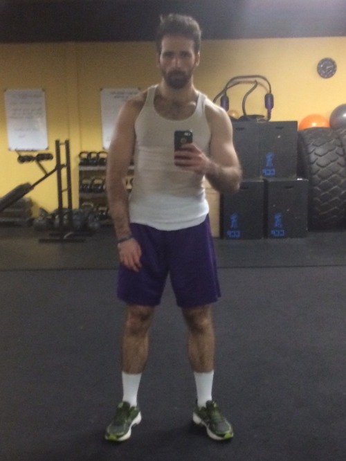 craggs13:I’m so damn tiny. Fitness people help me
