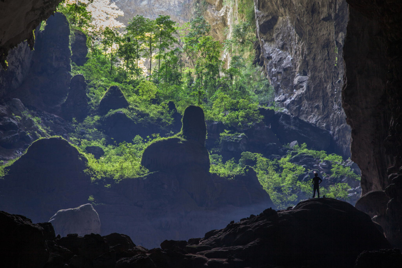nubbsgalore:  photos by john spies of the the sơn doòng cave in vietnam. at