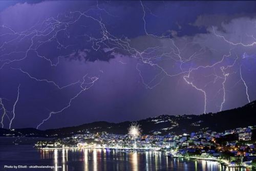 Thuderstorm in Skiathos, Greece. Source in picture.