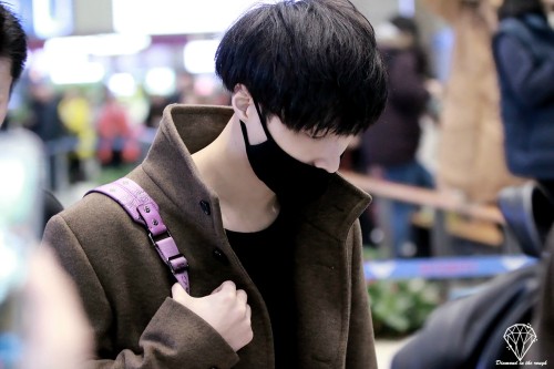 fyexo:  diamond in the rough | do not edit. 
