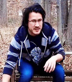 jamesangel:  markiplier showing love for other youtubers 
