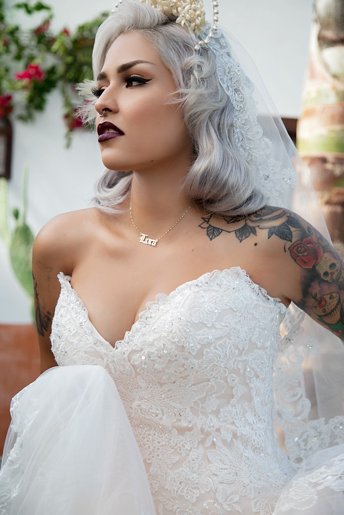 lipstickstainedlove:  miss-love:  The bride to end all brides  Inspo 