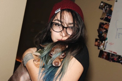 sovietsweetheart:I got drunk at my own pop punk party and carried my dog everywhere