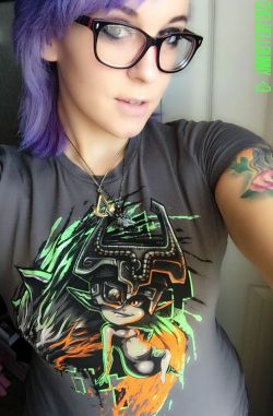 chelbunny:  Got the waifu on my shirt today