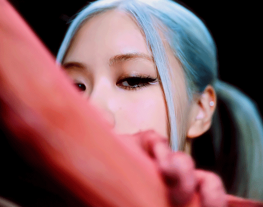 Can I have 5 Rosé Pink Venom MV gif headers? No aesthetic needed, but  urgent. - The Potato Hub 🐡 - Quora