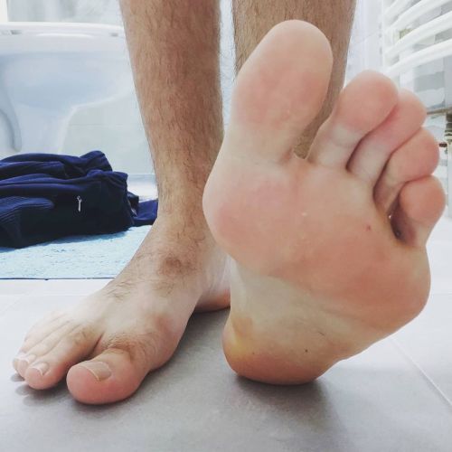$ € onlyfans.com/master_with_big_feet paypal.me/masterwithbigfeet € $ #dom #domfeet #